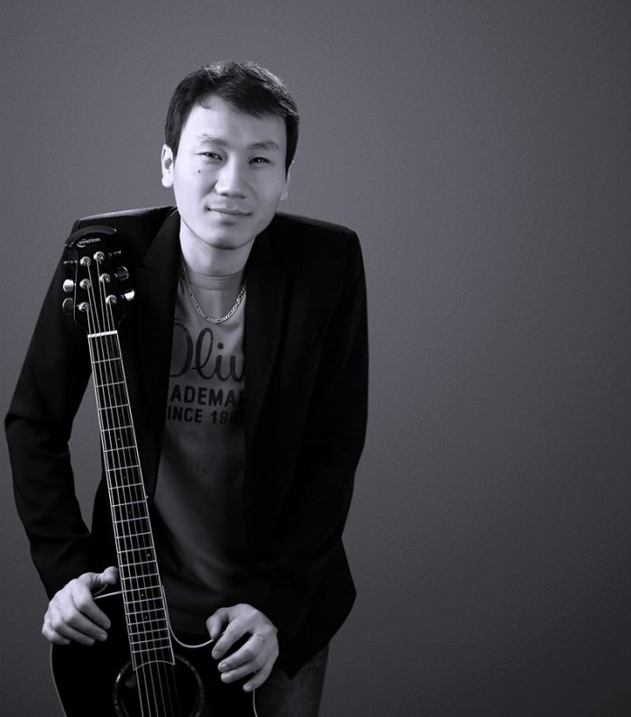 Дуучин Тулгаа гоонь амьдралдаа цэг тавьж, “хайртыгаа ил гаргалаа”